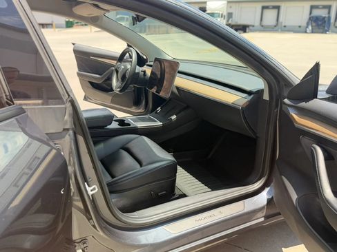 Used 2021 Tesla Model 3 Standard Range Plus RWD image 22