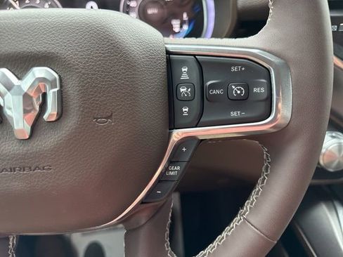 Used 2026 RAM 1500 Laramie AWD/4WD image 39
