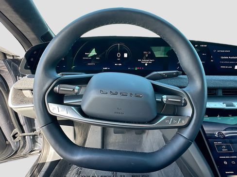 Used 2023 Lucid Air Pure AWD/4WD image 10