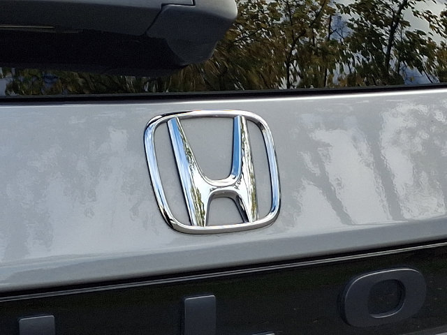 Certified 2024 Honda Pilot TrailSport image 35