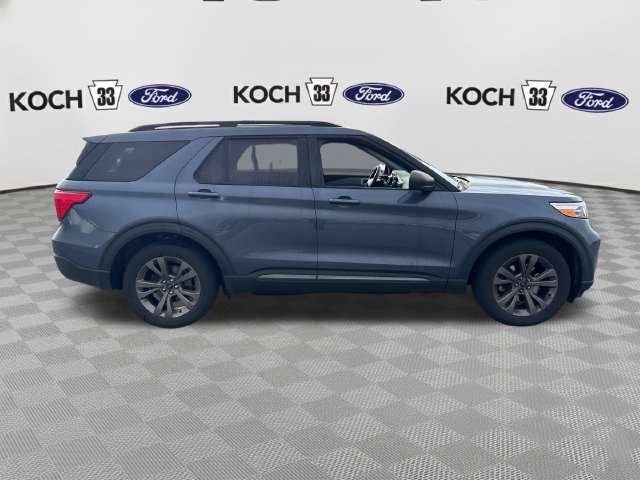 Used 2021 Ford Explorer XLT w/ Equipment Group 202A AWD/4WD image 9