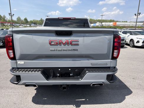 Used 2024 GMC Sierra 1500 Elevation AWD/4WD image 8