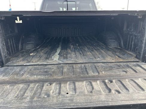 Certified 2022 Ford F250 Lariat w/ Tremor Off-Road Package image 19