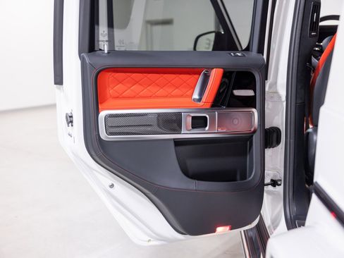 Used 2026 Mercedes-Benz G 63 AMG AMG G 63 - POLAR WHITE - DELIV image 30