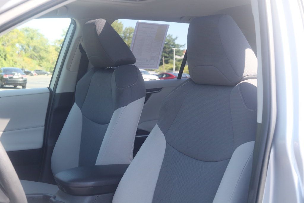 Certified 2019 Toyota RAV4 XLE AWD/4WD image 20