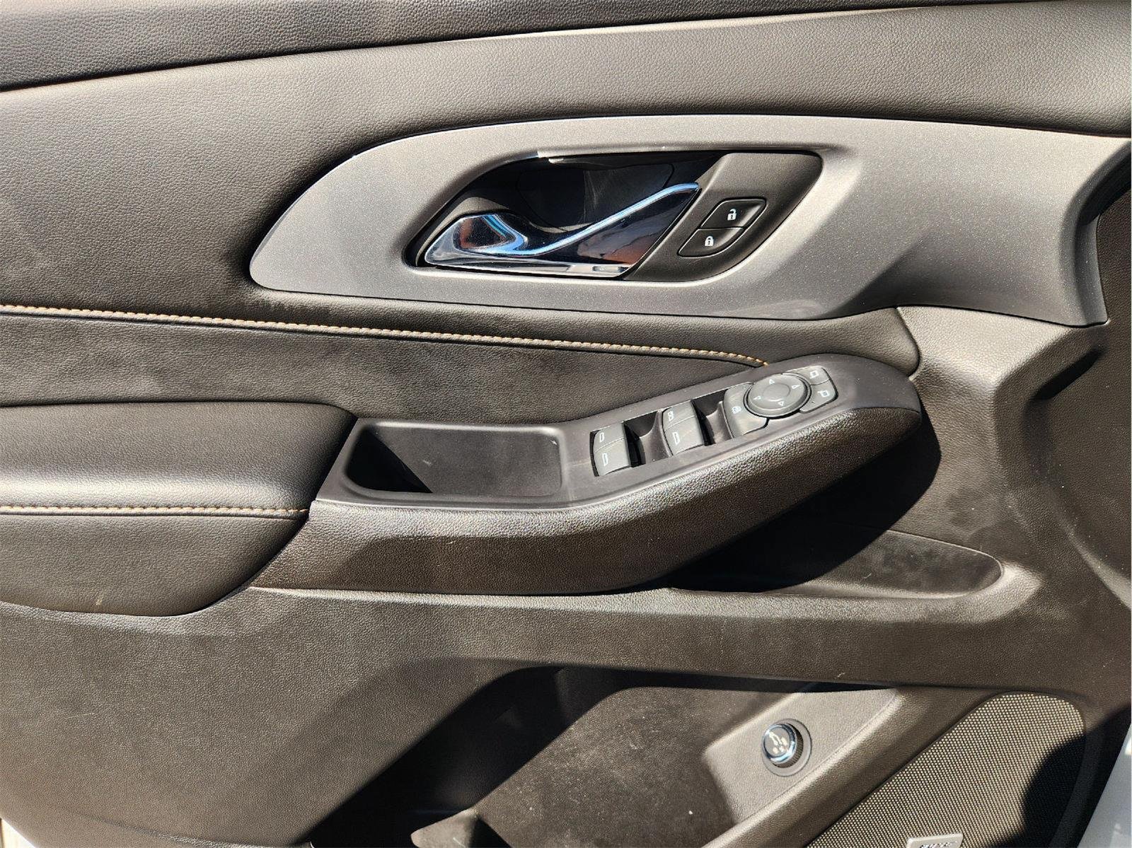 Certified 2021 Chevrolet Traverse RS FWD image 22