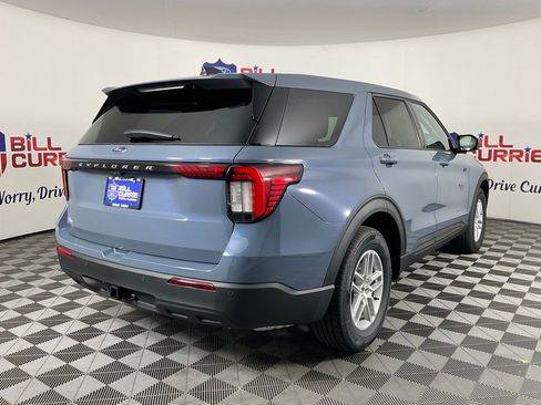 New 2026 Ford Explorer Active RWD image 3