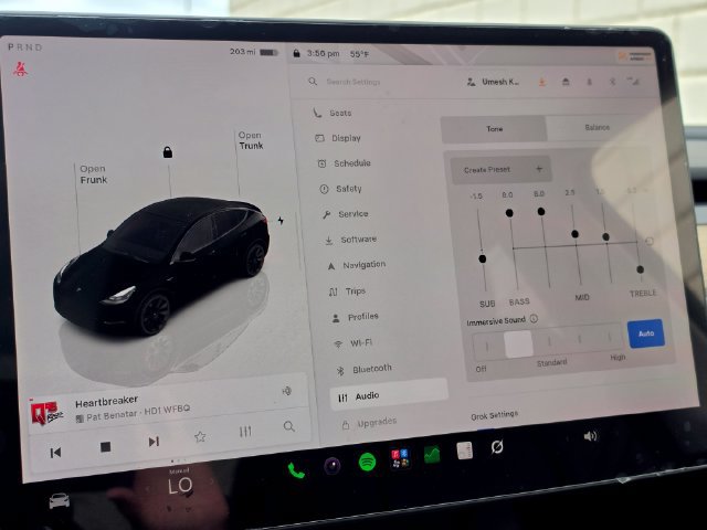 Used 2023 Tesla Model Y Long Range AWD/4WD image 52