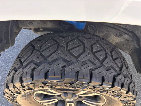 Used 2020 Toyota Tacoma SR RWD image 14