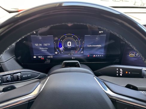 New 2025 Chevrolet Traverse LT w/ Enhanced Driving Package image 13