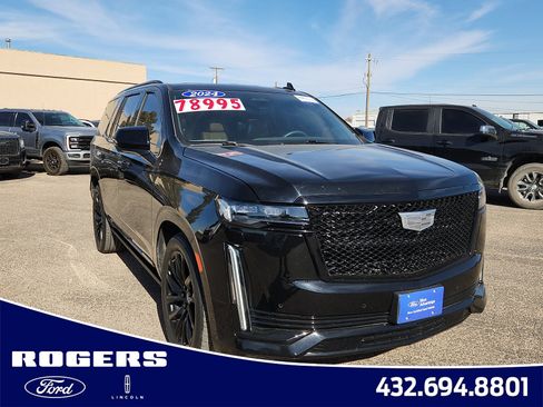 Used 2024 Cadillac Escalade Sport w/ LPO, ONYX Package image 1