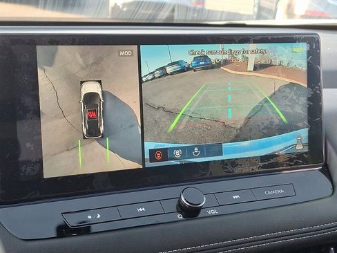 Used 2024 Nissan Rogue SL w/ SL Premium Package image 20