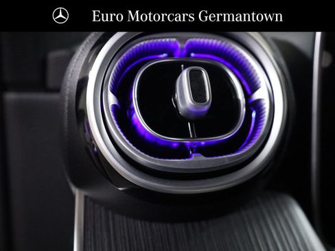 Used 2026 Mercedes-Benz GLC 300 4MATIC image 11