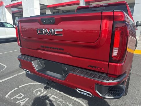 Used 2026 GMC Sierra 1500 AT4 w/ AT4 Premium Package image 4