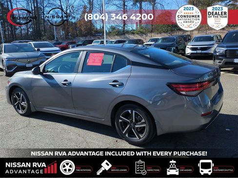 Used 2025 Nissan Sentra SV image 7