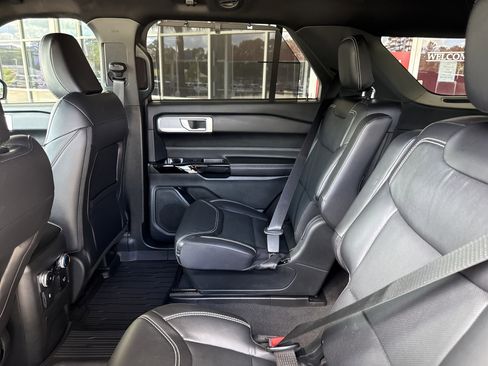 Used 2023 Ford Explorer ST w/ Equipment Group 401A AWD/4WD image 29