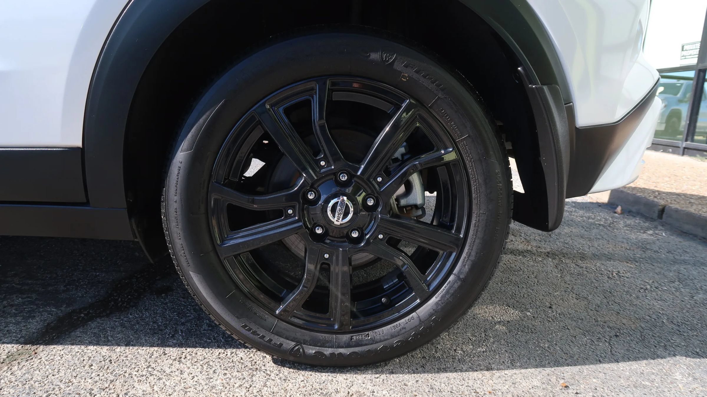 Used 2021 Nissan Kicks SR w/ SR Premium Package FWD image 53