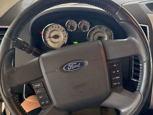 Used 2008 Ford Edge SEL FWD image 11