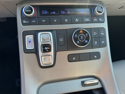 Used 2024 Hyundai Palisade SEL AWD/4WD image 9