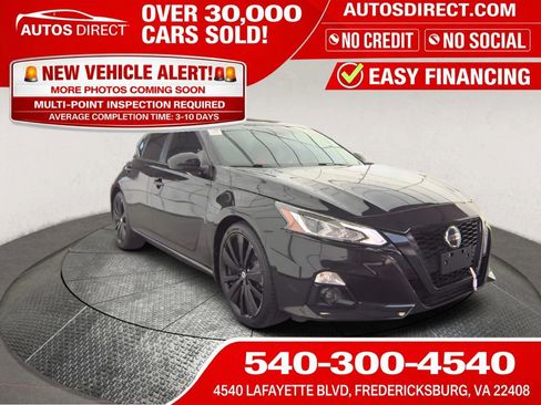 Used 2022 Nissan Altima 2.5 SR w/ Midnight Edition Package image 1