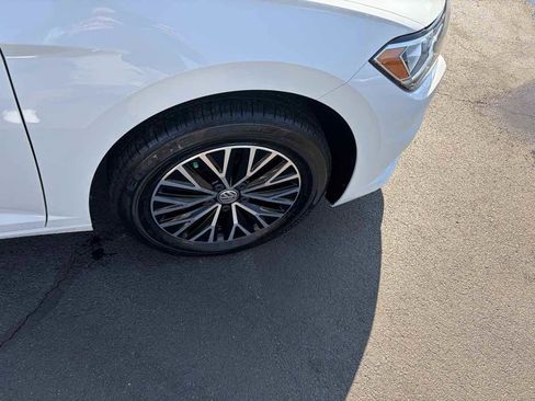 Used 2020 Volkswagen Jetta S image 32