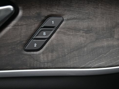 New 2026 Jeep Grand Cherokee Limited RWD image 14