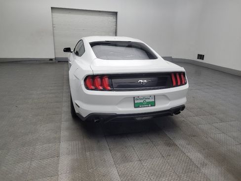 Used 2020 Ford Mustang Coupe RWD image 6