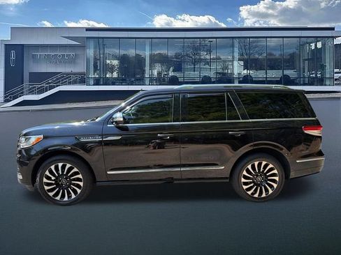 Used 2022 Lincoln Navigator Black Label AWD/4WD image 4