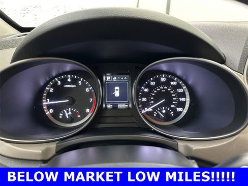 Used 2018 Hyundai Santa Fe Sport image 26