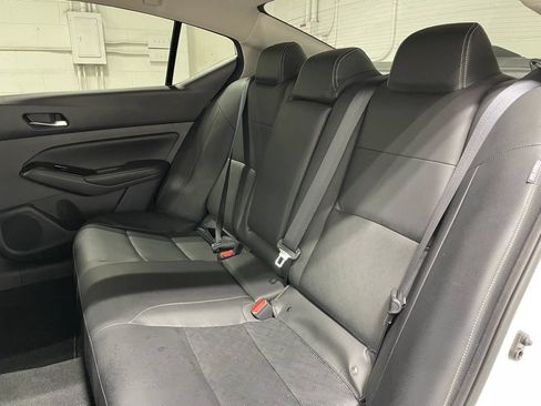 Used 2023 Nissan Altima 2.5 SL AWD/4WD image 16