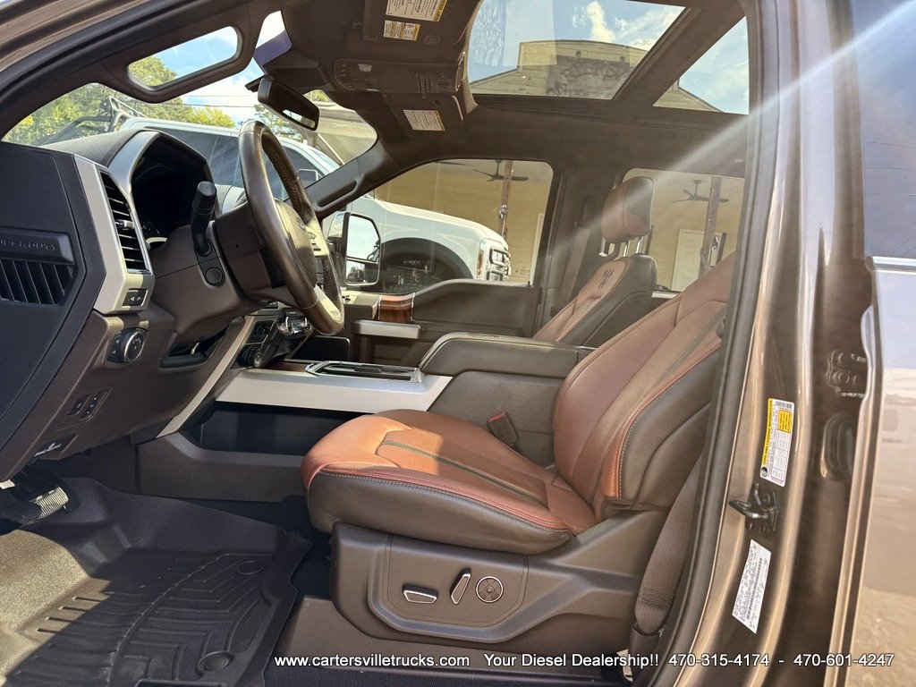 Used 2022 Ford F350 King Ranch w/ King Ranch Ultimate Package AWD/4WD image 16