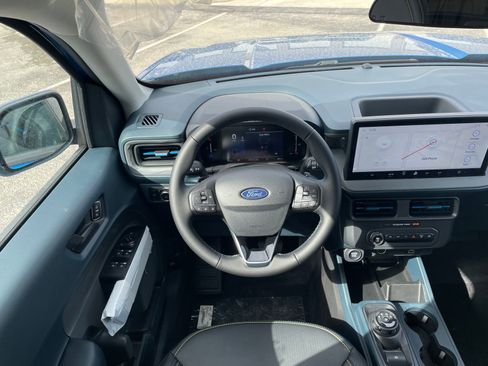 New 2026 Ford Maverick Lobo AWD/4WD image 5
