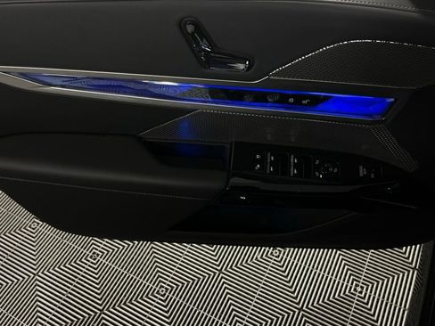 Used 2025 BMW 740i 740i image 27