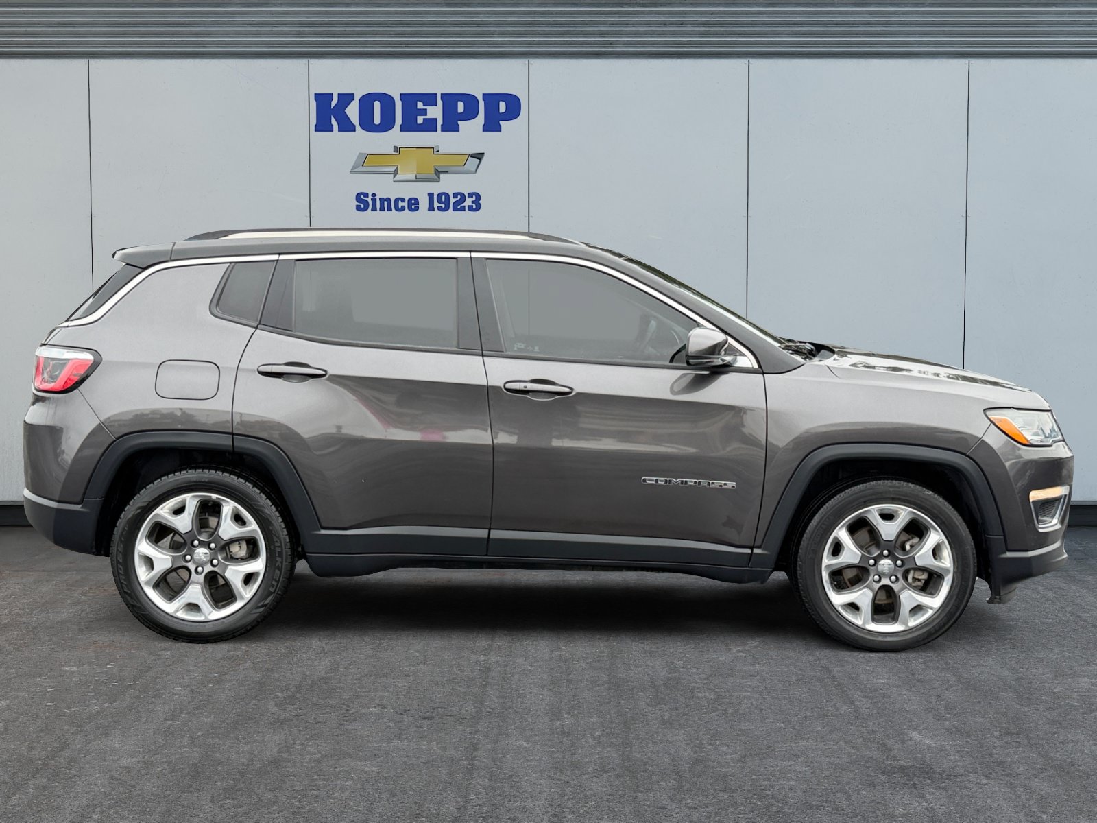 Used 2020 Jeep Compass Limited FWD image 6