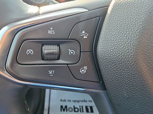 Certified 2025 Chevrolet Trax ACTIV w/ Driver Confidence Package FWD image 10
