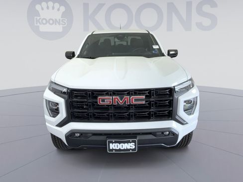 New 2026 GMC Canyon Elevation image 11