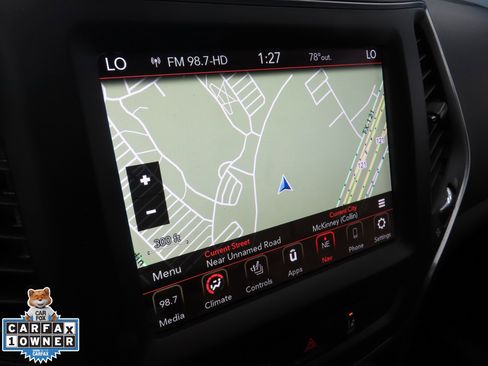 Used 2023 Jeep Cherokee Altitude Lux image 20