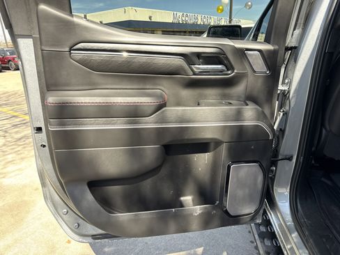 Used 2024 GMC Sierra 1500 AT4X image 14