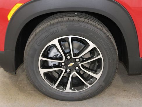 New 2026 Chevrolet TrailBlazer LT w/ Convenience Package FWD image 48