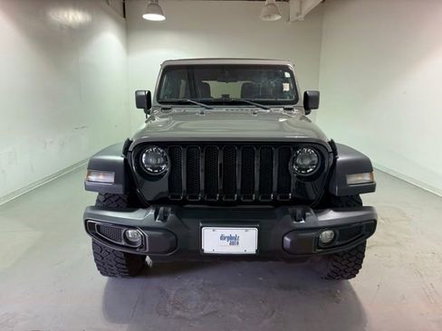 Used 2023 Jeep Wrangler Unlimited Sport AWD/4WD image 2