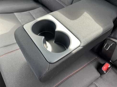 New 2025 Nissan Sentra SR w/ Midnight Edition image 19