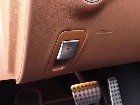 Used 2019 Mercedes-Benz AMG GT 53 image 26