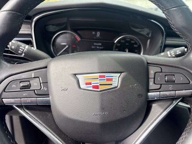 Certified 2024 Cadillac XT6 Luxury w/ LPO, Floor Liner Package AWD/4WD image 9
