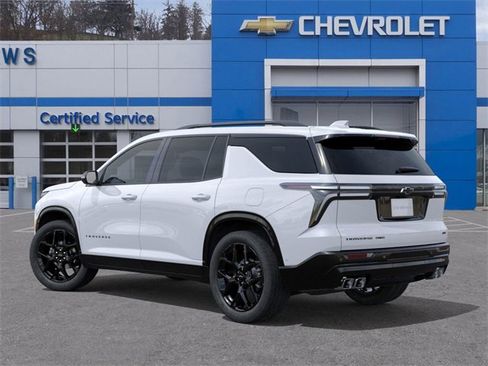 New 2026 Chevrolet Traverse RS image 3