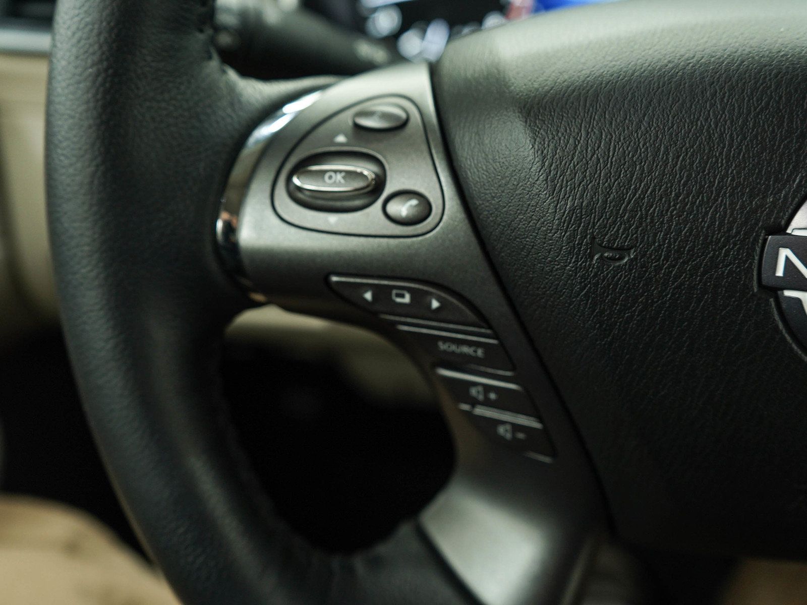 Used 2023 Nissan Murano SL AWD/4WD image 25