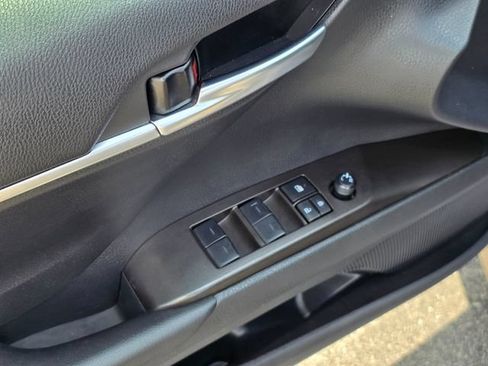 Used 2024 Toyota Camry SE FWD image 21