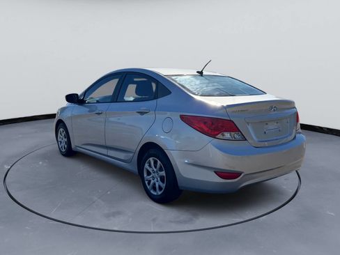 Used 2013 Hyundai Accent GLS image 8