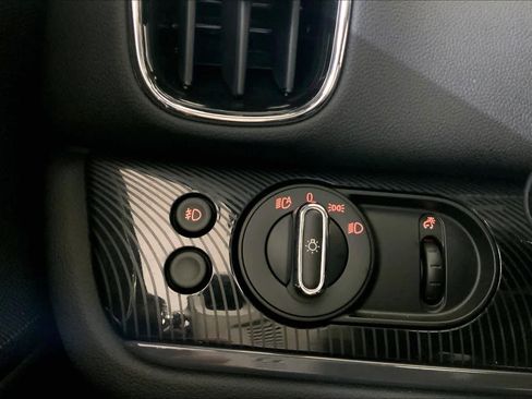 Used 2019 MINI Cooper Countryman SE w/ Driver Assistance Package image 33