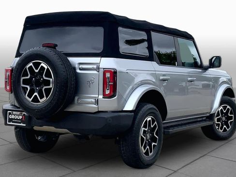 Used 2023 Ford Bronco Outer Banks AWD/4WD image 13