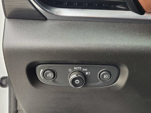 Used 2019 Chevrolet Traverse High Country w/ LPO, Floor Liner Package AWD/4WD image 38